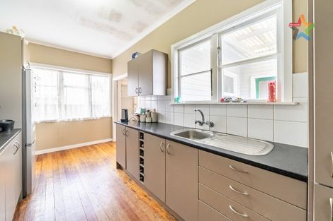 Photo of property in 38 Hall Crescent, Epuni, Lower Hutt, 5011