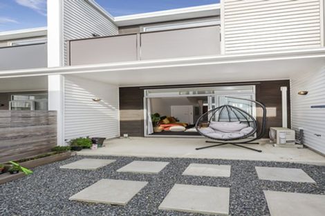 Photo of property in 4/24 Tamar Street, Island Bay, Wellington, 6023