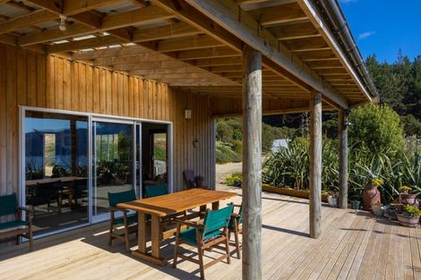 Photo of property in 344 Crail Bay Road, Crail Bay, Marlborough Sounds, 7282