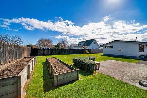 Photo of property in 16a Murdoch Street, Hawera, 4610