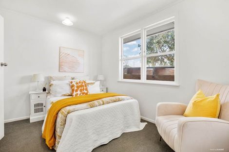 Photo of property in 544 Glenfield Road, Glenfield, Auckland, 0629