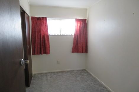 Photo of property in 1b Cairngorm Place, Highland Park, Auckland, 2010