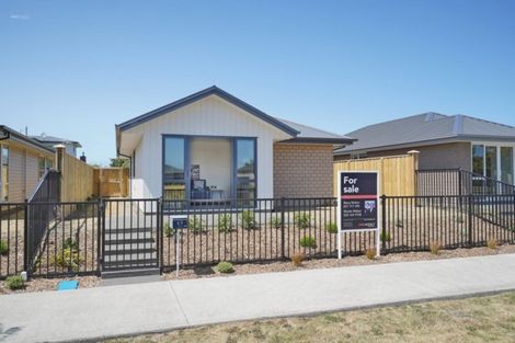 Photo of property in 49 Pegasus Boulevard, Pegasus, 7612