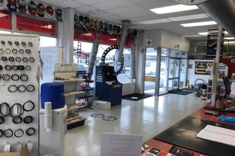 Photo of property in 336 Devon Street West, New Plymouth, 4310