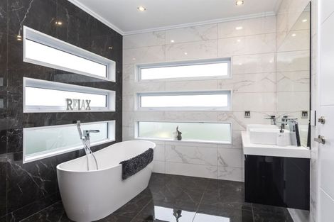 Photo of property in 14 Westburn Place, Prebbleton, 7604