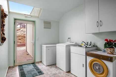 Photo of property in 25 Aronui Road, Bridge Hill, Alexandra, 9320