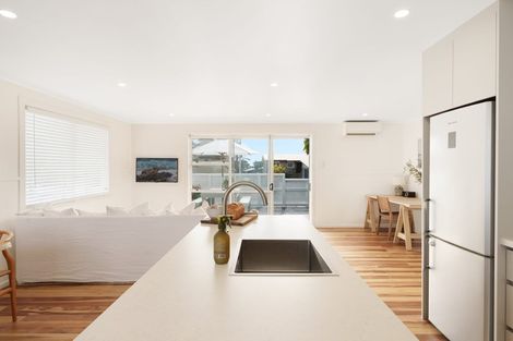 Photo of property in 290a Oceanbeach Road, Mount Maunganui, 3116