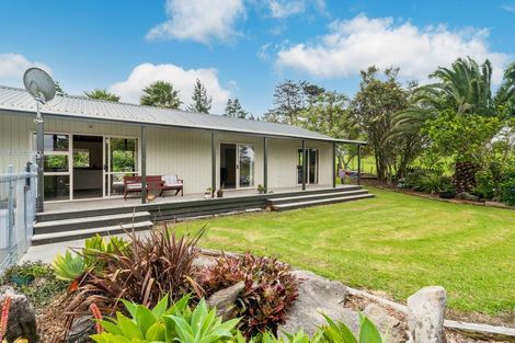 Photo of property in 73 Waiteitei Road, Wellsford, 0974