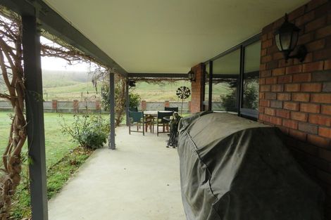 Photo of property in 54 Welshmans Gully Road, Waikaia, 9778