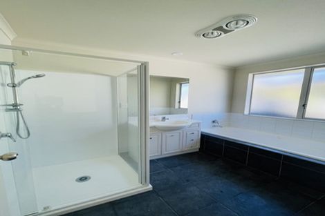 Photo of property in 26 Figaro Crescent, Takanini, 2112