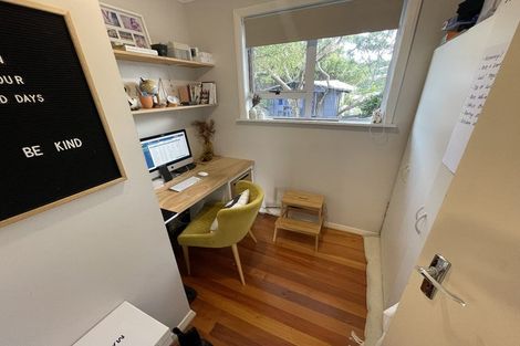 Photo of property in 26 Maple Grove, Maungaraki, Lower Hutt, 5010