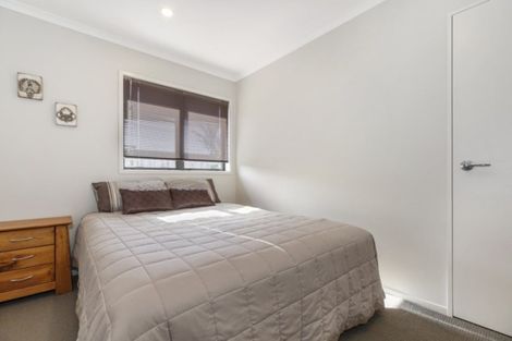 Photo of property in 79 Rathmar Drive, Manurewa, Auckland, 2105