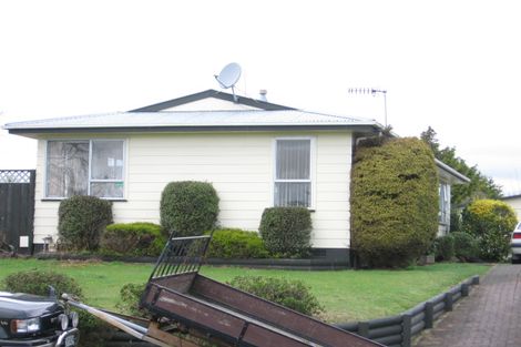 Photo of property in 11 Capri Place, Awapuni, Palmerston North, 4412