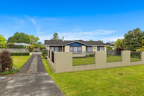 Photo of property in 8 Riverside Drive, Kaponga, Hawera, 4679