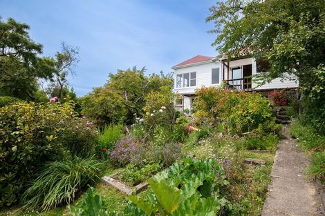 Photo of property in 17 Brownville Crescent, Maori Hill, Dunedin, 9010
