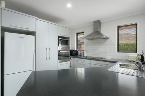 Photo of property in 63b Malta Crescent, Katikati, 3129