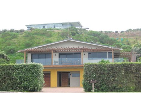 Photo of property in 67 Moana Road, Okitu, Gisborne, 4010