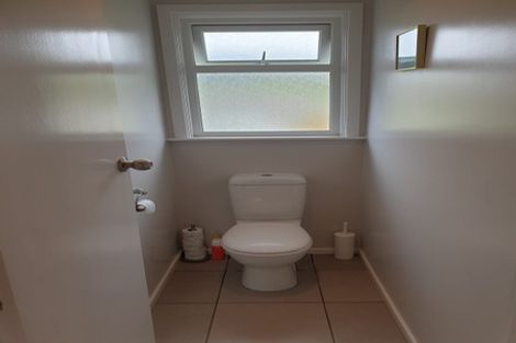 Photo of property in 352 Main Road, Tawa, Wellington, 5028