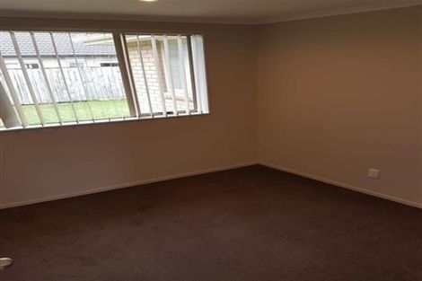 Photo of property in 5 Prado Drive, Pukekohe, 2120