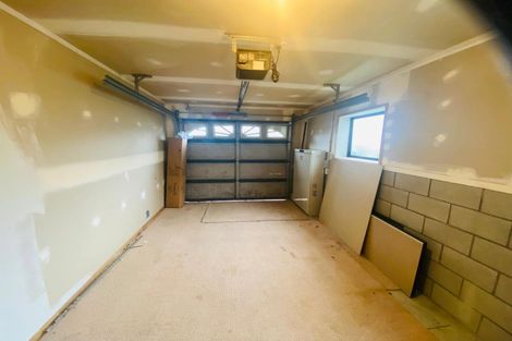 Photo of property in 27 Hale Crescent, Bayview, Auckland, 0629