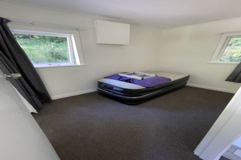 Photo of property in 2/8 Kaitawa Road, York Bay, Lower Hutt, 5013