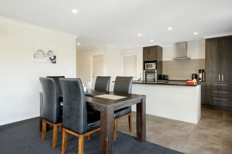 Photo of property in 4 Okataina Street, Pyes Pa, Tauranga, 3112