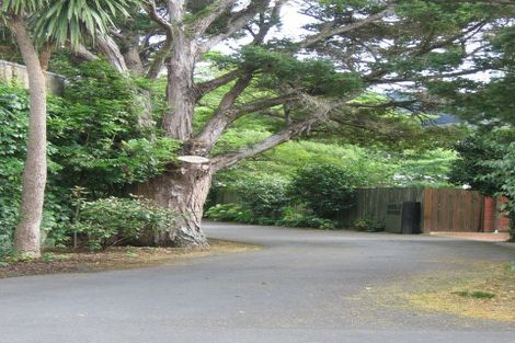 Photo of property in 54 Barton Road, Heretaunga, Upper Hutt, 5018