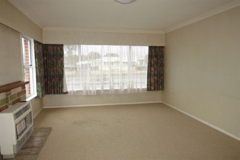 Photo of property in 79 Winchester Street, Levin, 5510