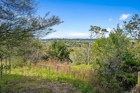 Photo of property in 9b Whangaparaoa Road, Red Beach, 0932