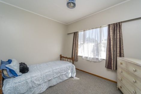 Photo of property in 13 Wavell Crescent, Lansdowne, Masterton, 5810