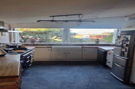 Photo of property in 150 Wirihana Road, Hawera, 4674