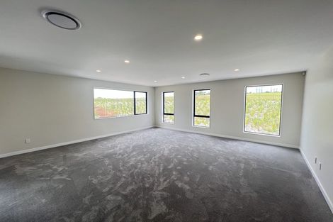 Photo of property in 23 Sidwell Road, Wainui, 0932