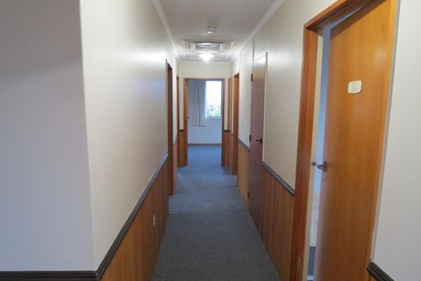 Photo of property in 13 Linrosa Place, Cromwell, 9310