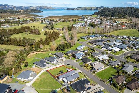 Photo of property in 89 Greenhills Drive, Coromandel, 3506