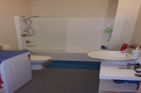 Photo of property in 9/206 Manuka Road, Bayview, Auckland, 0629