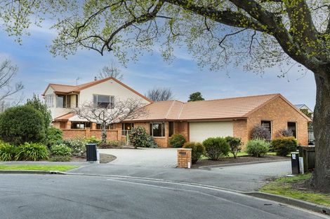 Photo of property in 7 Oakmont Green, Shirley, Christchurch, 8061