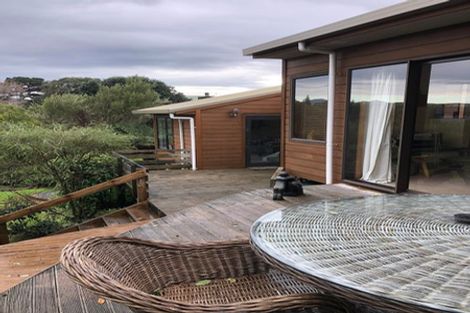 Photo of property in 64 Dale Road, Raumati South, Paraparaumu, 5032