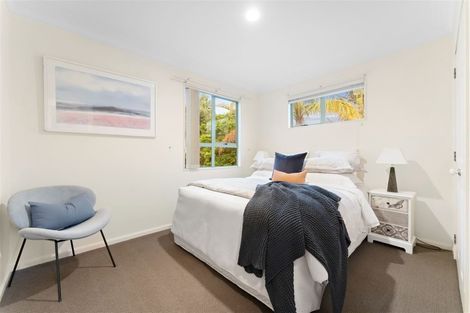 Photo of property in 19 Gilberd Place, Torbay, Auckland, 0630