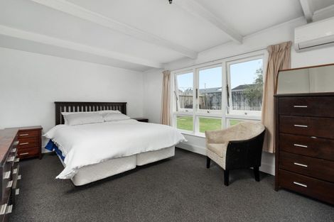 Photo of property in 2/15 Greerton Road, Gate Pa, Tauranga, 3112