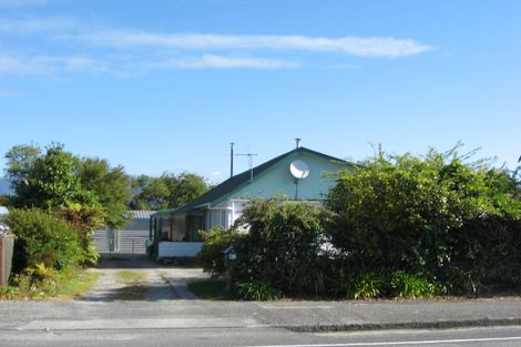 Photo of property in 112 Brougham Street, Westport, 7825