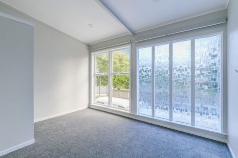 Photo of property in 16 Helena Street, Massey, Auckland, 0614