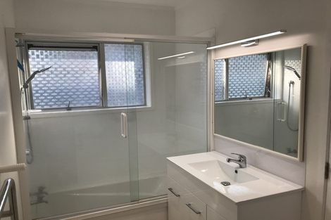 Photo of property in 3/30 Simkin Avenue, St Johns, Auckland, 1072