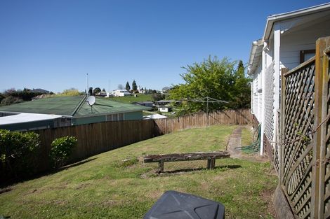 Photo of property in 1 Moule Street, Kihikihi, Te Awamutu, 3800