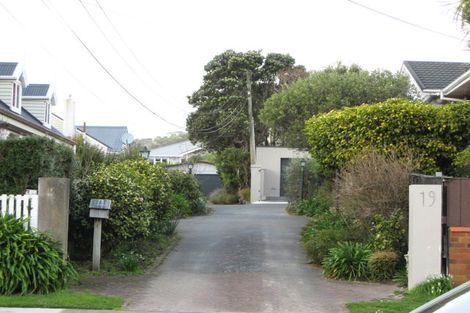 Photo of property in 17 Marsden Avenue, Karori, Wellington, 6012
