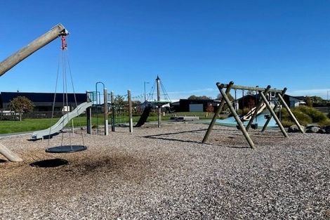 Photo of property in 5 Tussle Grove, Halswell, Christchurch, 8025