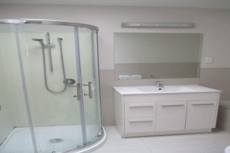 Photo of property in 13 Popokatea Drive, Takanini, 2112