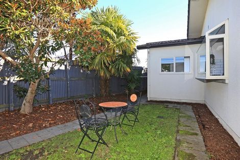 Photo of property in 78 Avondale Road, Taradale, Napier, 4112