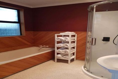 Photo of property in 33 Mackinnon Loop, Te Anau, 9600