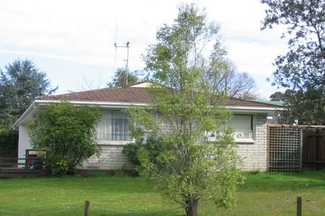 Photo of property in 5 Rothesay Place, Dinsdale, Hamilton, 3204