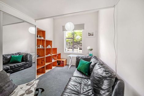 Photo of property in 12 Walter Street, The Glen, Dunedin, 9011